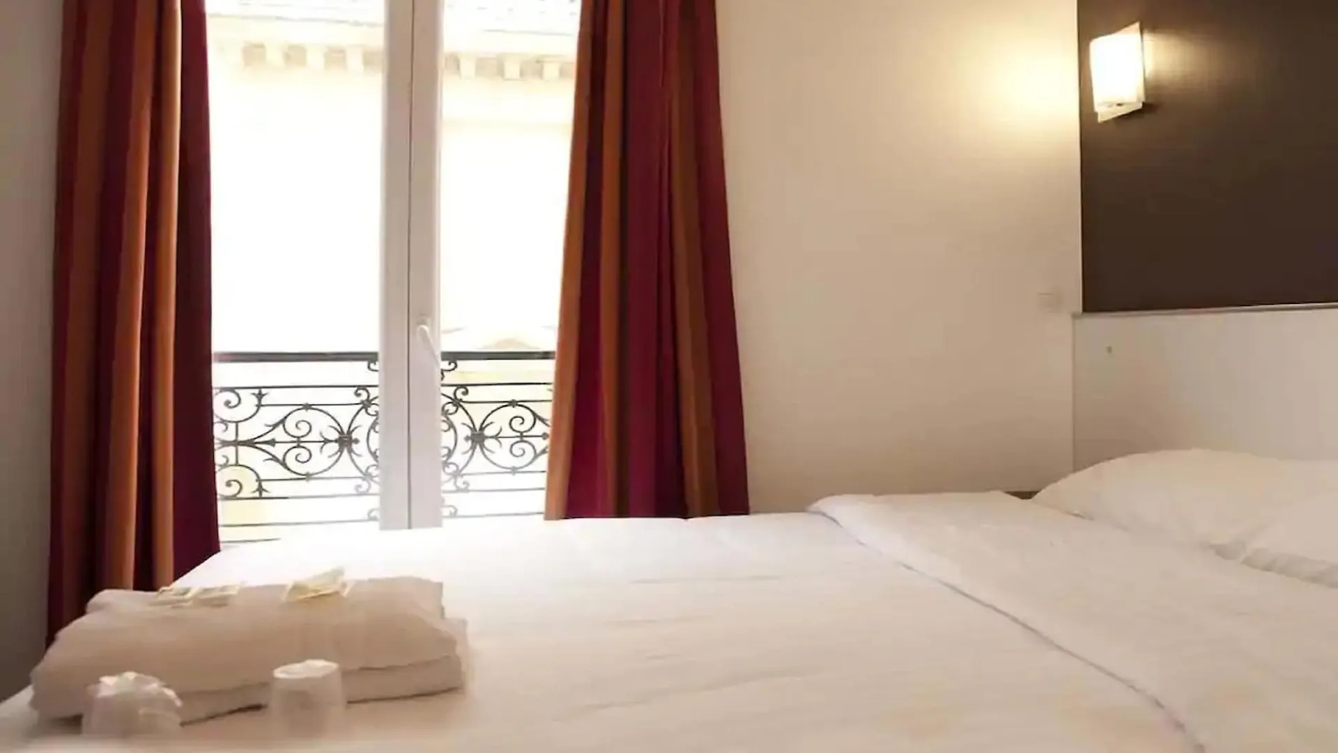 Royal Wagram Paris