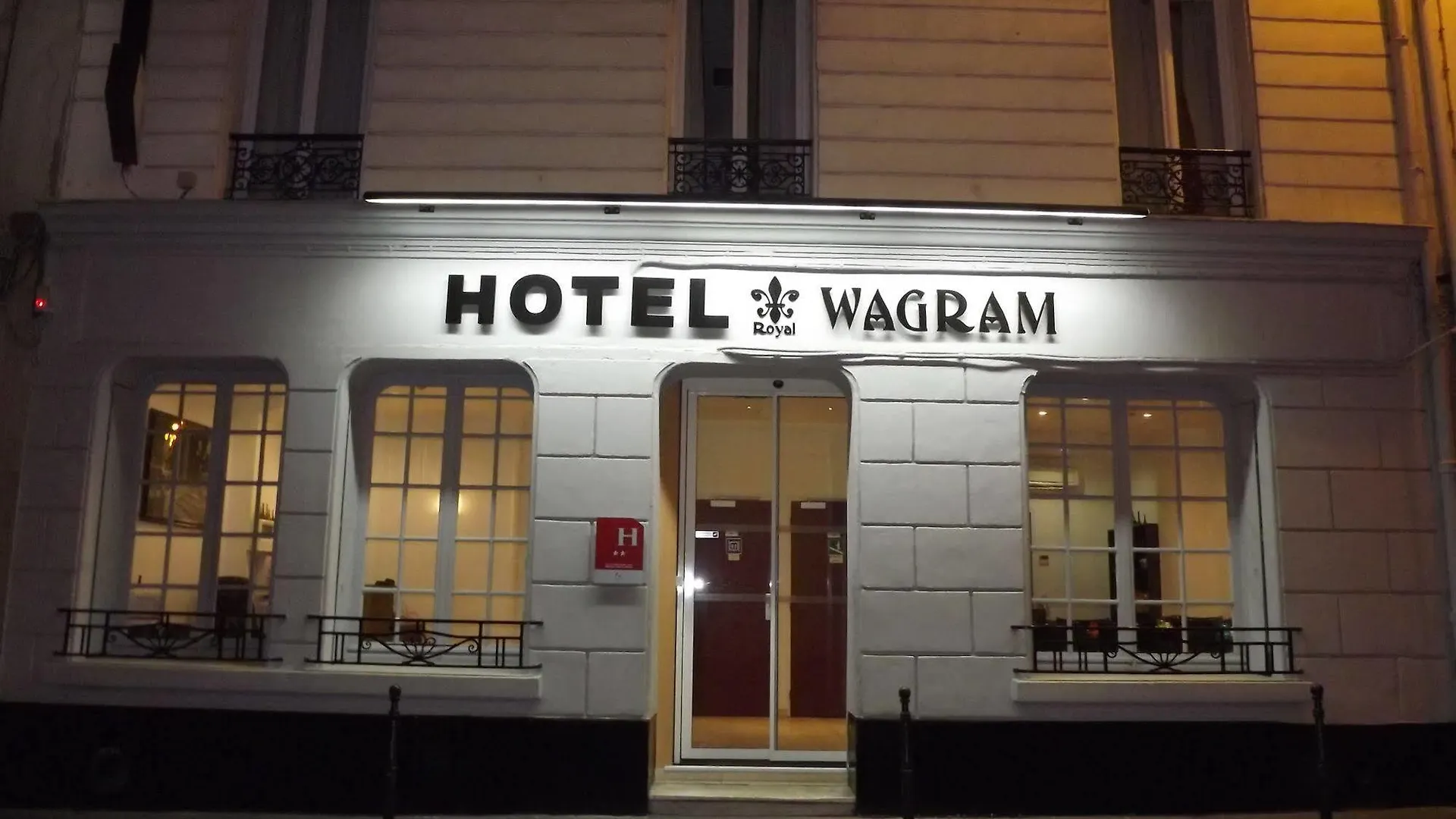 Royal Wagram 2* Paris